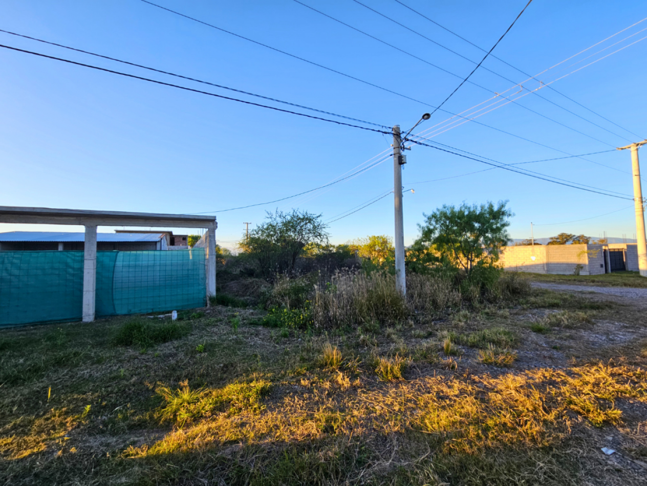 VENTA Lote en Esquina Nuevo Alisos 